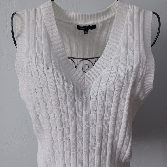 Love Tree White Cable Knit Sweater Vest - Picture 3 of 6